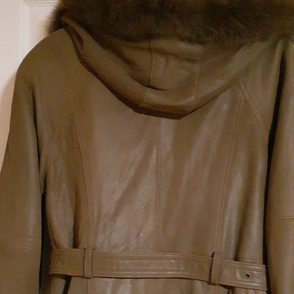 Winter Coat Natural Leather jacket with belt, hood, removable warm lining size s - Picture 6 of 8